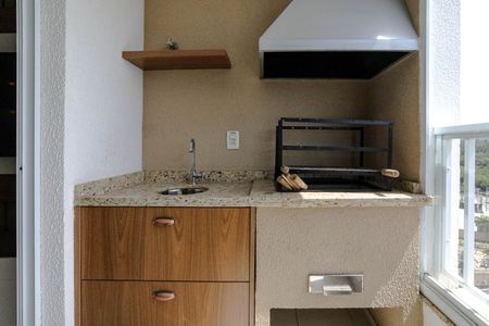 Sacada de apartamento para alugar com 2 quartos, 66m² em Vila Mogilar, Mogi das Cruzes