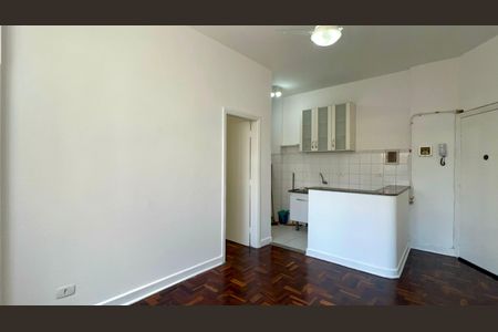 Sala de apartamento para alugar com 1 quarto, 44m² em Cerqueira César, São Paulo