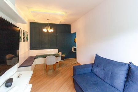 Apartamento à venda com 56m², 2 quartos e 1 vagaSala