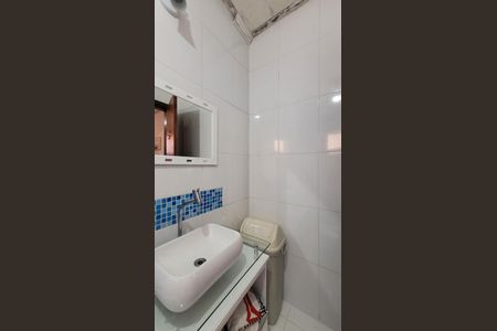 Casa à venda com 340m², 3 quartos e 3 vagas Casa à venda com 340m², 3 quartos e 3 vagasBanheiro da Suíte 2