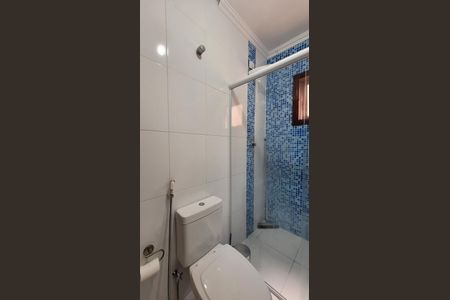 Casa à venda com 340m², 3 quartos e 3 vagas Casa à venda com 340m², 3 quartos e 3 vagasBanheiro da Suíte 2