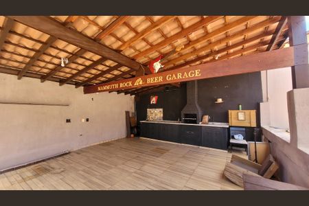 Casa à venda com 340m², 3 quartos e 3 vagas Casa à venda com 340m², 3 quartos e 3 vagasÁrea gourmet