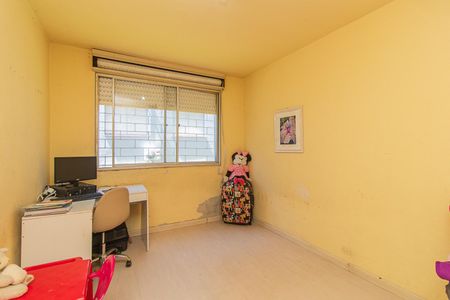 Quarto 1 de apartamento à venda com 3 quartos, 80m² em Santo Antônio, Porto Alegre