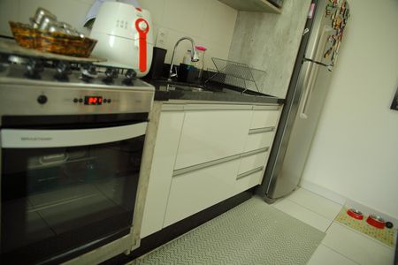 Apartamento à venda com 59m², 2 quartos e 1 vagaCozinha 