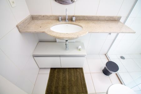 Apartamento à venda com 123m², 3 quartos e 2 vagasBanheiro da Suíte 2