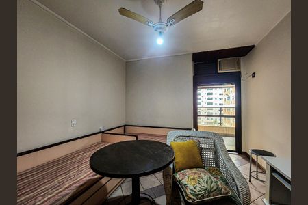 Quarto 1 de apartamento para alugar com 2 quartos, 84m² em Embaré, Santos