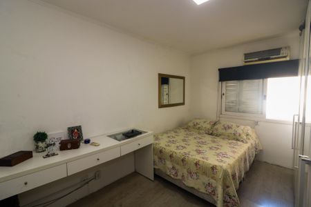 Casa à venda com 329m², 6 quartos e 3 vagasSuíte 2