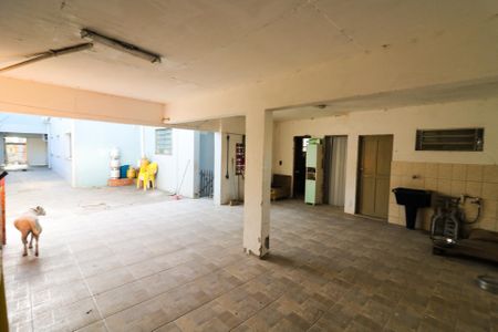 Casa à venda com 329m², 6 quartos e 3 vagasGaragem