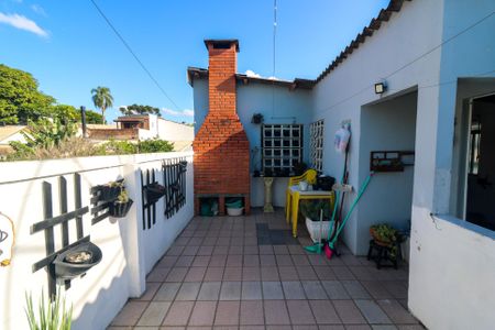 Casa à venda com 329m², 6 quartos e 3 vagasTerraço