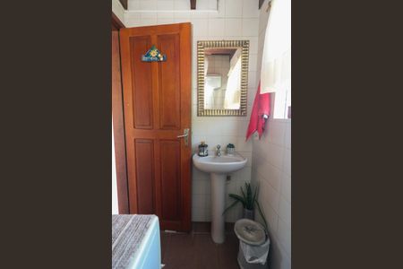 Casa à venda com 329m², 6 quartos e 3 vagasLavabo 1