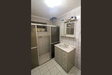 Casa à venda com 329m², 6 quartos e 3 vagasBanheiro 2