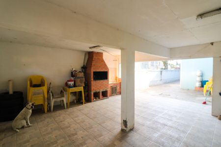 Casa à venda com 329m², 6 quartos e 3 vagasGaragem