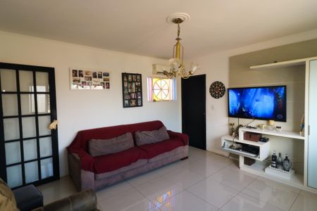 Sala 2 de casa à venda com 6 quartos, 329m² em Cavalhada, Porto Alegre