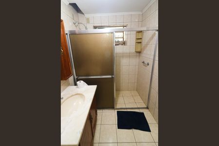 Casa à venda com 329m², 6 quartos e 3 vagasBanheiro da Suíte 1