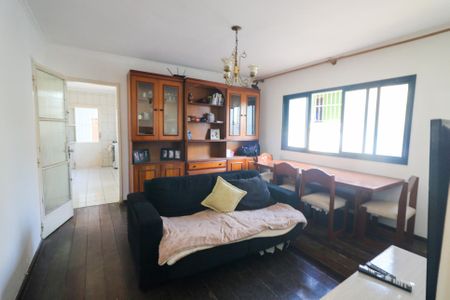 Casa à venda com 329m², 6 quartos e 3 vagasSacada da Sala 4