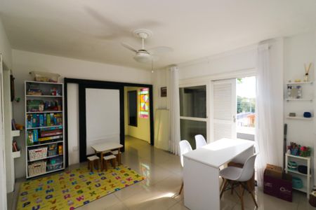 Casa à venda com 329m², 6 quartos e 3 vagasSala 3