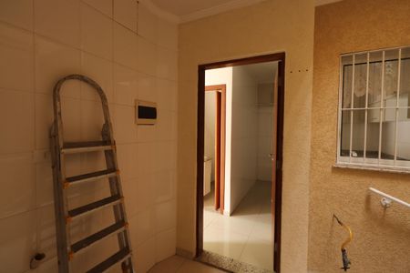 Casa de condomínio à venda com 110m², 3 quartos e 2 vagasÁrea de Serviço