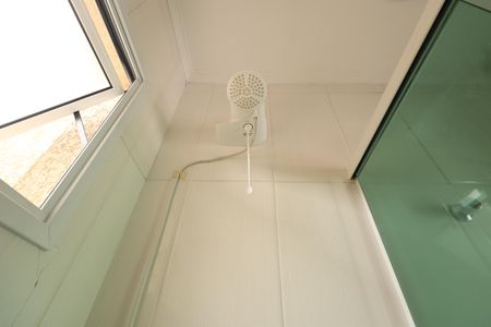 Casa de condomínio à venda com 110m², 3 quartos e 2 vagasBanheiro da Suíte