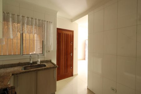 Casa de condomínio à venda com 110m², 3 quartos e 2 vagasCozinha