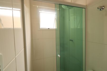 Casa de condomínio à venda com 110m², 3 quartos e 2 vagasBanheiro Social