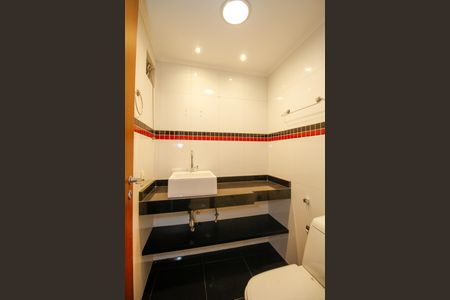 Apartamento à venda com 89m², 3 quartos e 1 vaga Apartamento à venda com 89m², 3 quartos e 1 vagaBanheiro Social