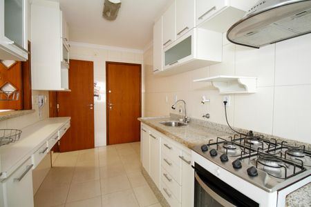 Apartamento à venda com 89m², 3 quartos e 1 vaga Apartamento à venda com 89m², 3 quartos e 1 vagaCozinha