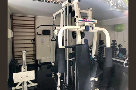 Apartamento à venda com 89m², 3 quartos e 1 vaga Apartamento à venda com 89m², 3 quartos e 1 vagaÁrea Comum - Academia