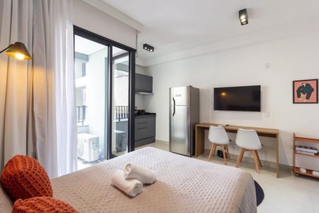 Kitnet/Studio de kitnet/studio para alugar com 1 quarto, 24m² em Vila Madalena, São Paulo