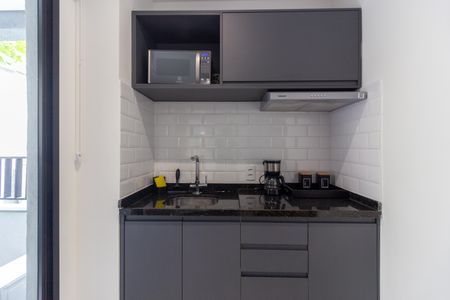 Kitnet/Studio de kitnet/studio para alugar com 1 quarto, 24m² em Vila Madalena, São Paulo