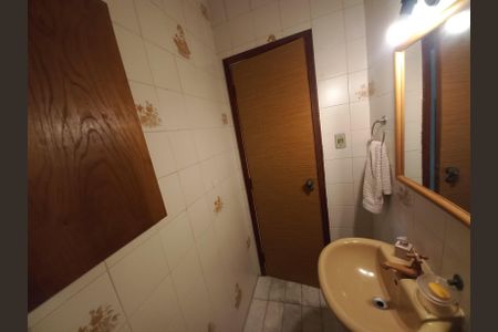 Apartamento para alugar com 171m², 3 quartos e 2 vagas Apartamento para alugar com 171m², 3 quartos e 2 vagasLavabo