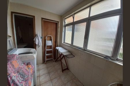 Apartamento para alugar com 171m², 3 quartos e 2 vagas Apartamento para alugar com 171m², 3 quartos e 2 vagasÁrea de Serviço