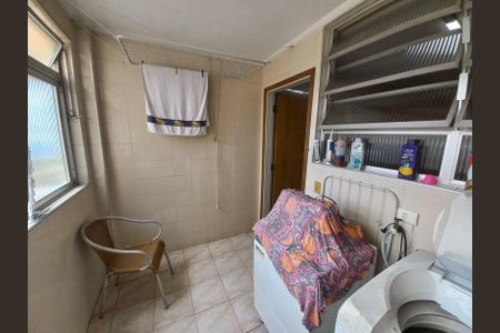 Apartamento para alugar com 171m², 3 quartos e 2 vagas Apartamento para alugar com 171m², 3 quartos e 2 vagasÁrea de Serviço