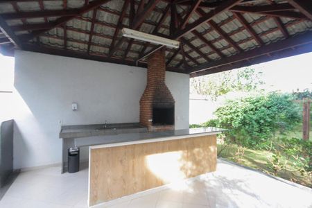 Apartamento para alugar com 47m², 2 quartos e 1 vagaÁrea comum - Churrasqueira