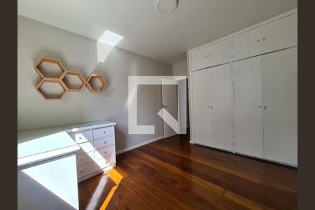 Apartamento à venda com 4 quartos, 196m² em Anchieta, Belo Horizonte