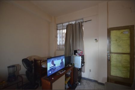 Sala de apartamento para alugar com 1 quarto, 36m² em Engenheiro Leal, Rio de Janeiro