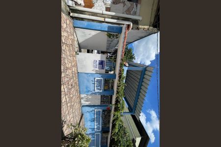 Casa para alugar com 300m², 4 quartos e 5 vagasFachada