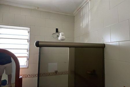 Casa para alugar com 300m², 4 quartos e 5 vagasBanheiro