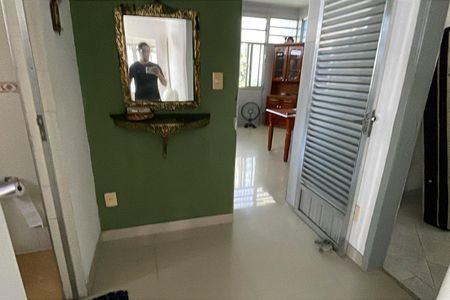 Casa para alugar com 300m², 4 quartos e 5 vagasCorredor