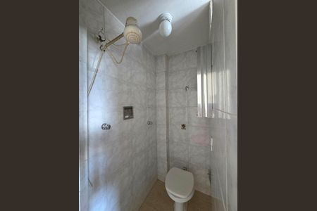 Apartamento à venda com 90m², 2 quartos e 1 vaga Apartamento à venda com 90m², 2 quartos e 1 vagaBanheiro da Suíte