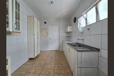 Apartamento à venda com 90m², 2 quartos e 1 vaga Apartamento à venda com 90m², 2 quartos e 1 vagaCozinha