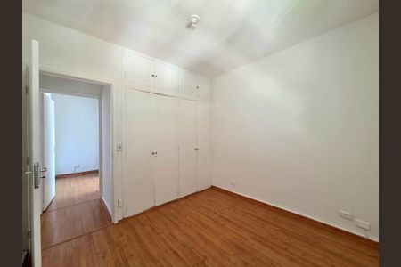 Apartamento à venda com 90m², 2 quartos e 1 vaga Apartamento à venda com 90m², 2 quartos e 1 vagaQuarto 1