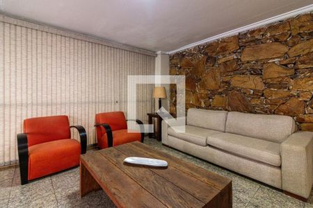 Apartamento à venda com 90m², 2 quartos e 1 vaga Apartamento à venda com 90m², 2 quartos e 1 vagaHall
