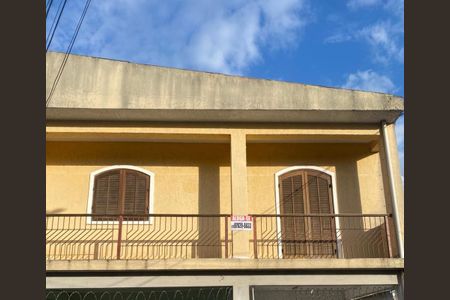 Casa para alugar com 100m², 3 quartos e sem vaga