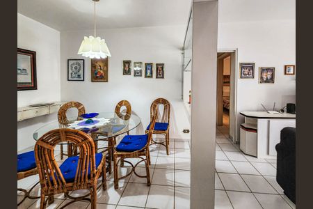 Sala de apartamento para alugar com 2 quartos, 86m² em Embaré, Santos