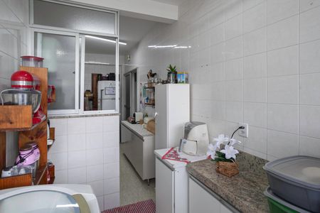 Apartamento à venda com 100m², 3 quartos e 2 vagasÁrea de serviço