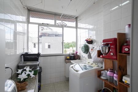 Apartamento à venda com 100m², 3 quartos e 2 vagasÁrea de serviço