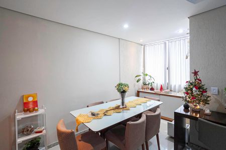 Apartamento à venda com 100m², 3 quartos e 2 vagasSala