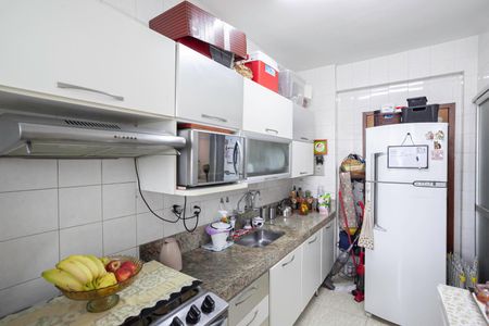 Apartamento à venda com 100m², 3 quartos e 2 vagasCozinha