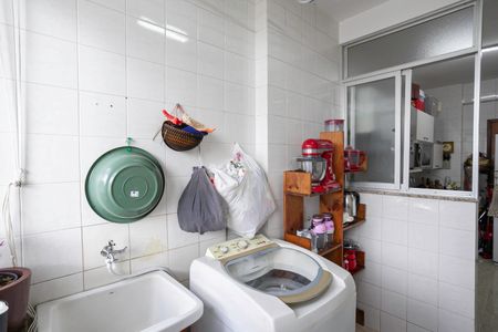 Apartamento à venda com 100m², 3 quartos e 2 vagasÁrea de serviço