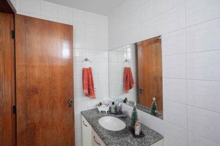 Apartamento à venda com 100m², 3 quartos e 2 vagasBanheiro da suíte